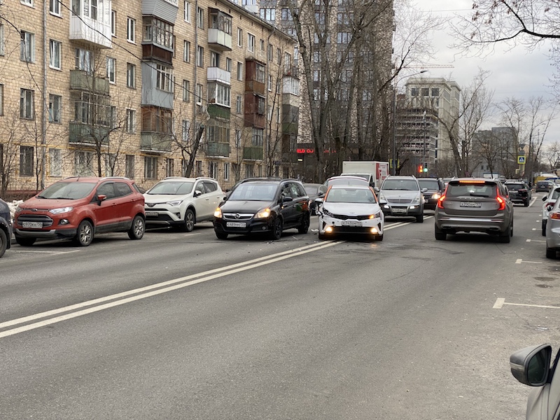 5 марта на Ярославской улице авария