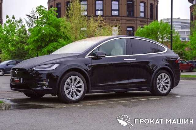 Прокат Tesla Model 3 2000 рублей, Tesla Model Y 25000 рублей, Tesla Model X 40000 рублей в сутки